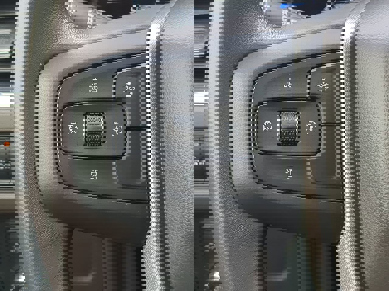 Used 2023 GMC Yukon SLT image 24