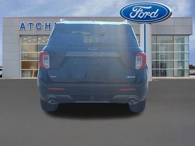 Certified 2022 Ford Explorer XLT w/ Equipment Group 202A AWD/4WD image 7