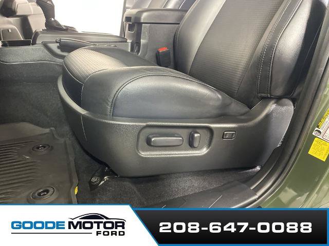 Used 2022 Toyota Tacoma TRD Sport w/ TRD Premium Sport Package AWD/4WD image 12