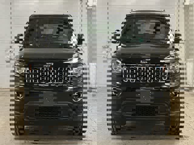 Used 2021 Jeep Grand Cherokee Laredo X image 29