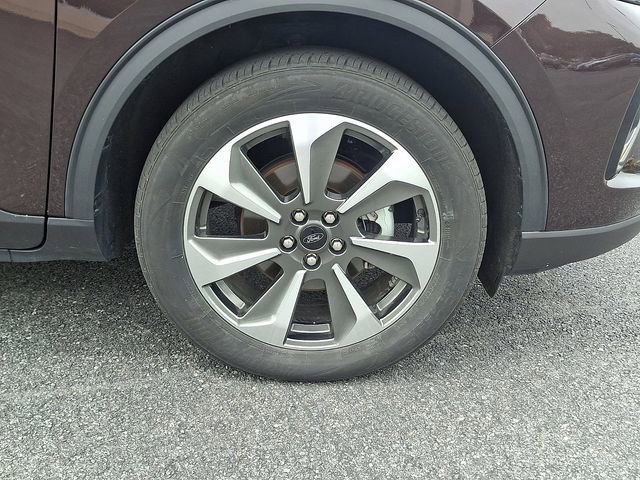 Certified 2023 Ford Escape Platinum w/ Class II Trailer Tow Package AWD/4WD image 8