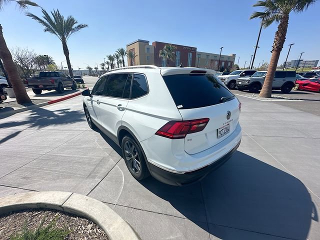 Used 2022 Volkswagen Tiguan SE image 3
