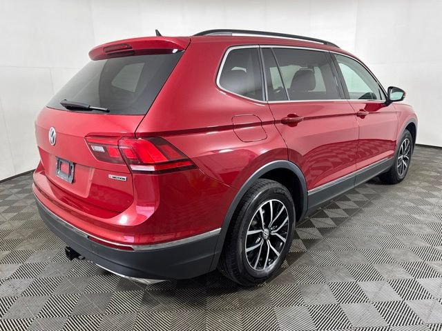 Used 2021 Volkswagen Tiguan SE AWD/4WD image 3