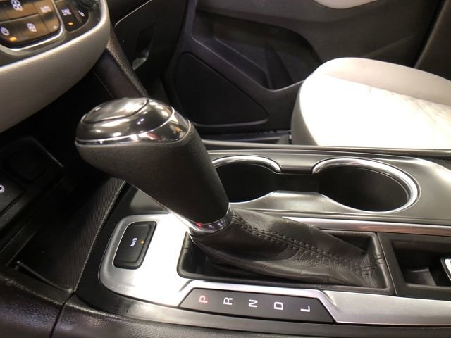 Used 2020 Chevrolet Equinox LT image 18