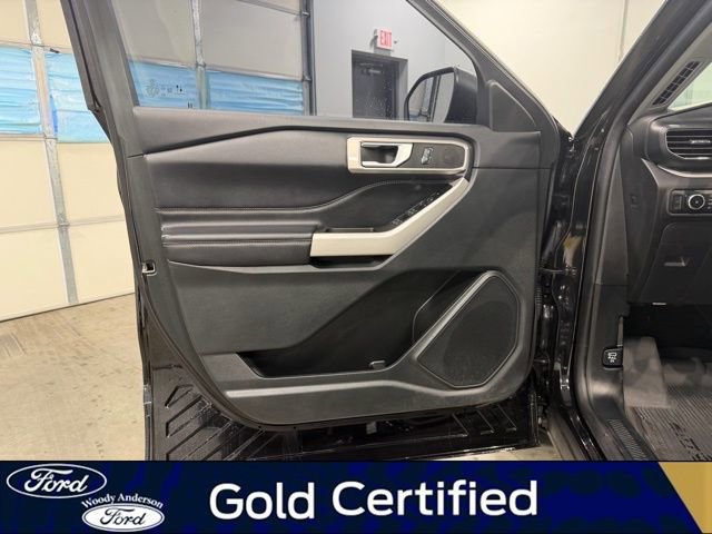 Certified 2024 Ford Explorer XLT w/ Equipment Group 202A image 25