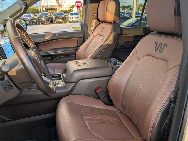 Certified 2023 Ford Expedition Max King Ranch image 9