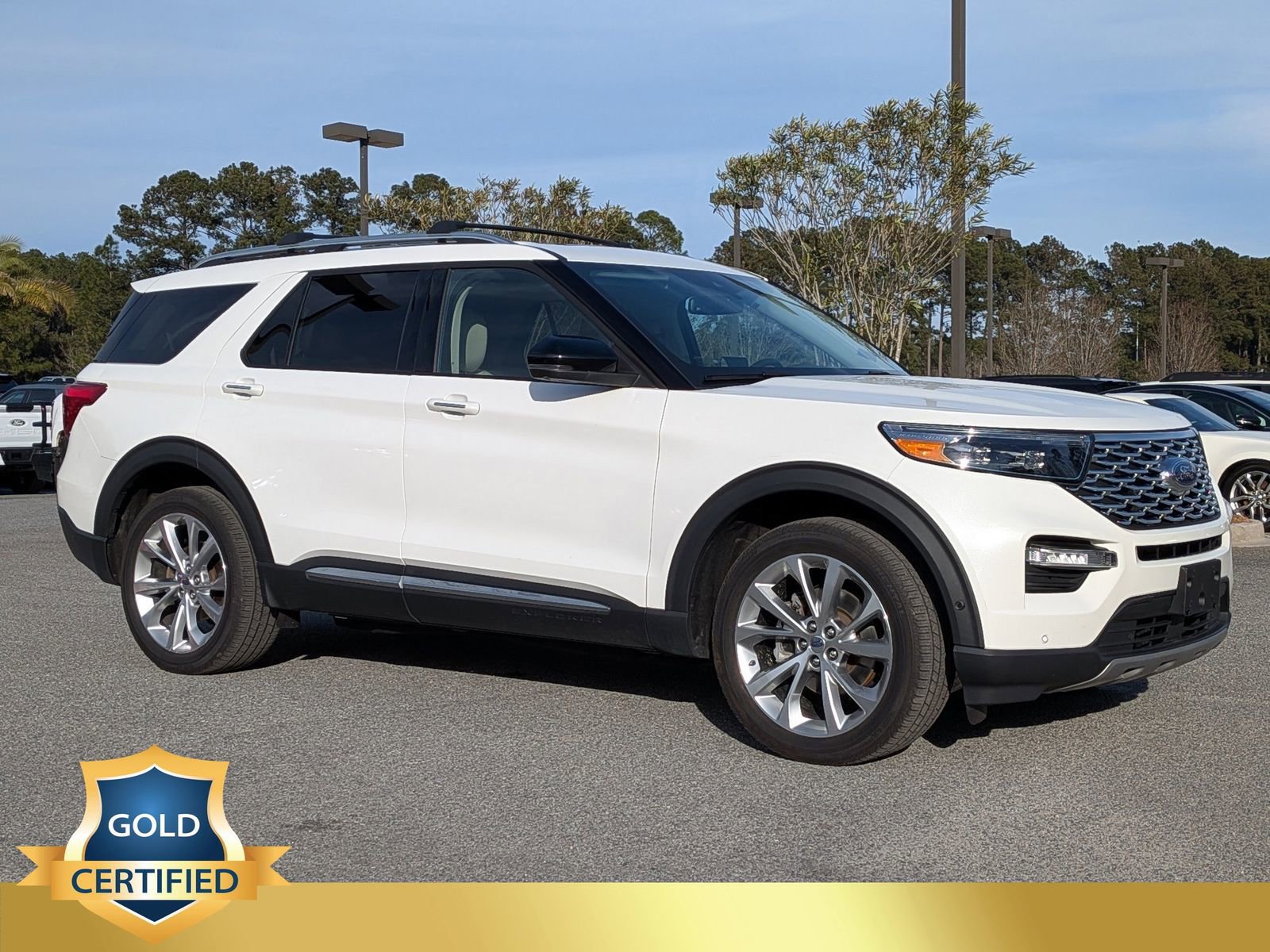 Certified 2021 Ford Explorer Platinum w/ Equipment Group 601A