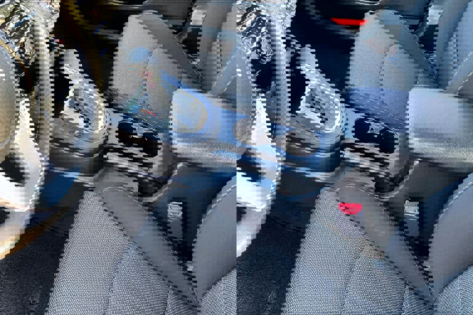 Used 2023 Kia Forte LXS w/ LXS Technology Package image 16