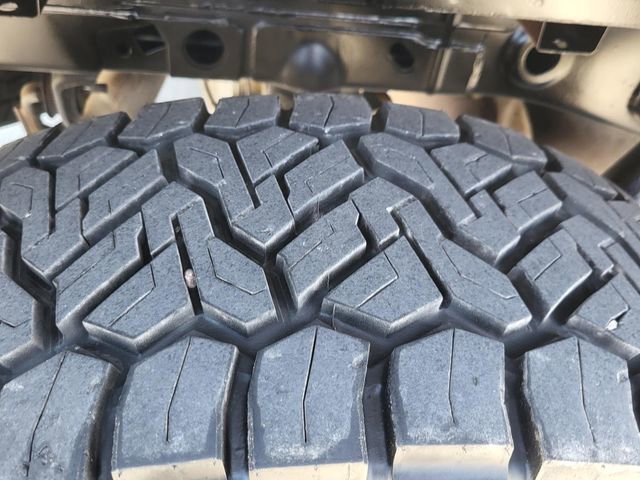 Certified 2023 Ford F150 Lariat AWD/4WD image 30