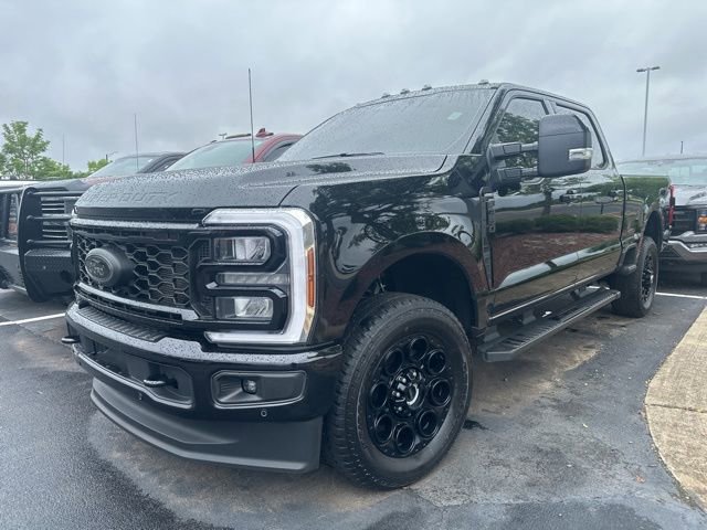 Certified 2026 Ford F350 Lariat w/ Black Appearance Package