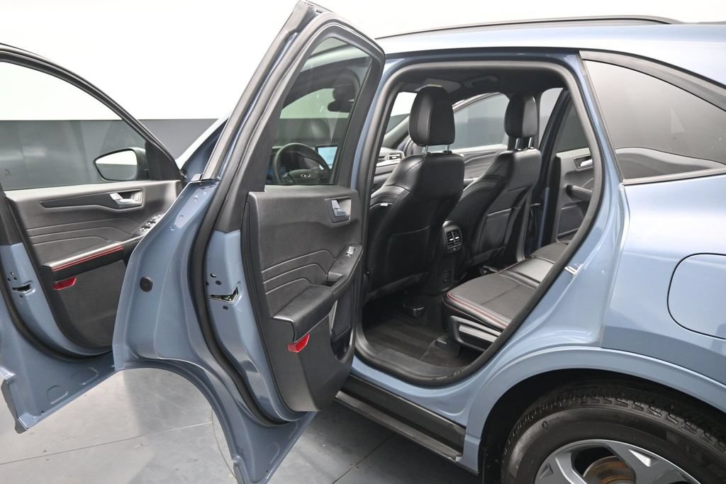 Certified 2024 Ford Escape ST-Line w/ Tech Pack #1 FWD image 19