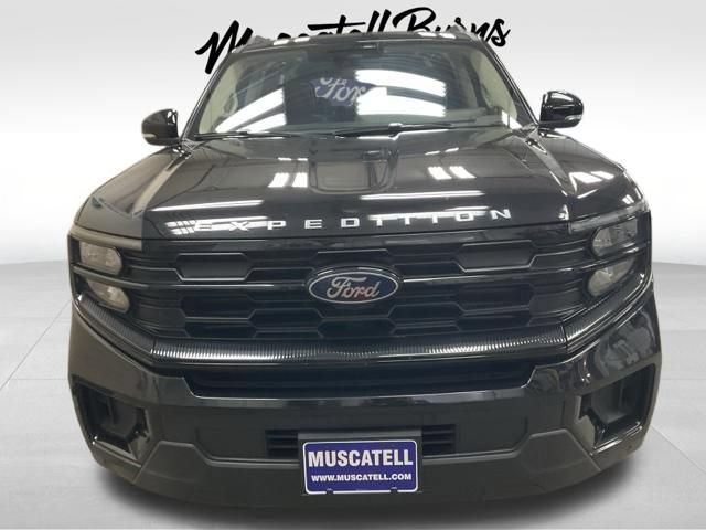 Certified 2025 Ford Expedition Max Active AWD/4WD image 2