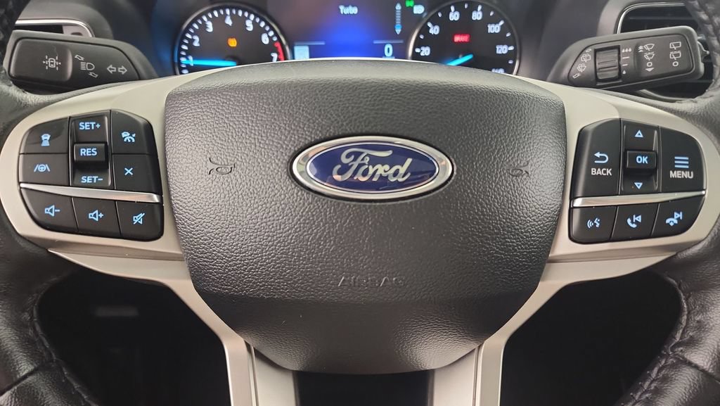 Certified 2024 Ford Explorer XLT w/ Equipment Group 202A AWD/4WD image 13