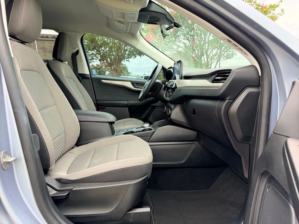Certified 2022 Ford Escape SE w/ Convenience Package FWD image 10