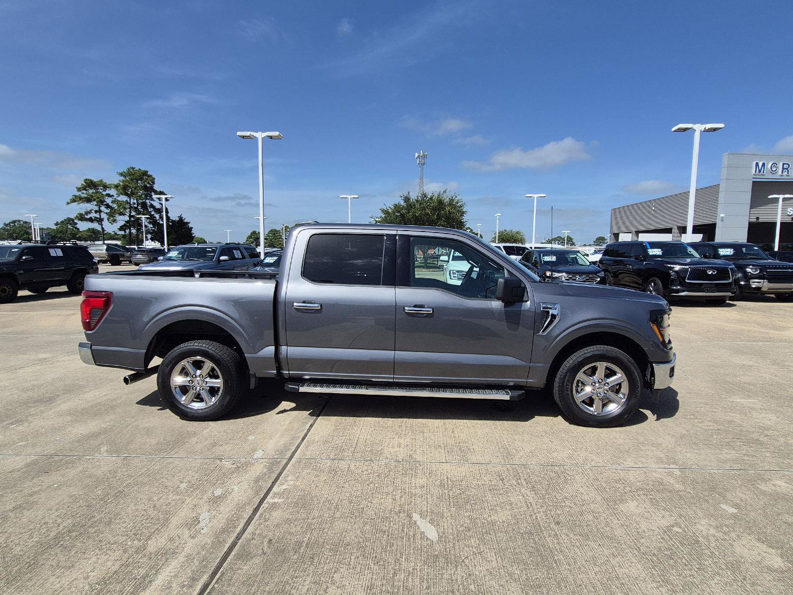 Certified 2024 Ford F150 XLT w/ Mobile Office Package RWD image 13