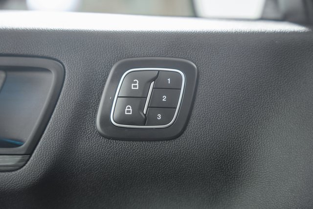 Certified 2024 Ford Escape SE w/ PHEV Premium Package image 42