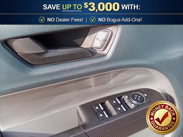 Certified 2025 Ford Maverick XL FWD image 16