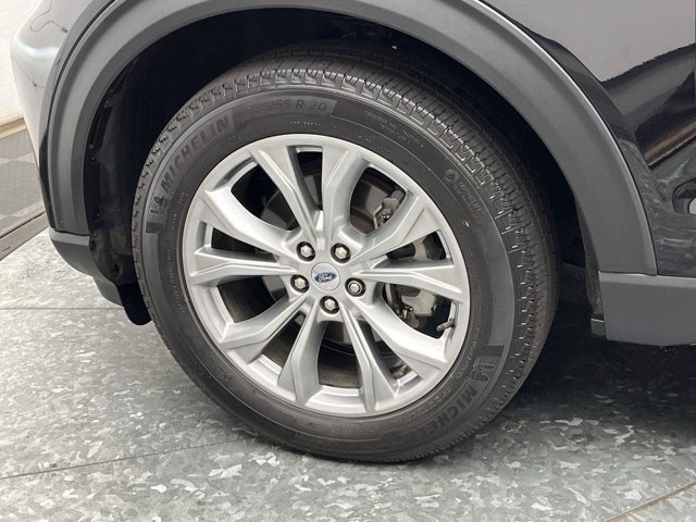 Certified 2023 Ford Explorer XLT w/ Equipment Group 202A AWD/4WD image 35