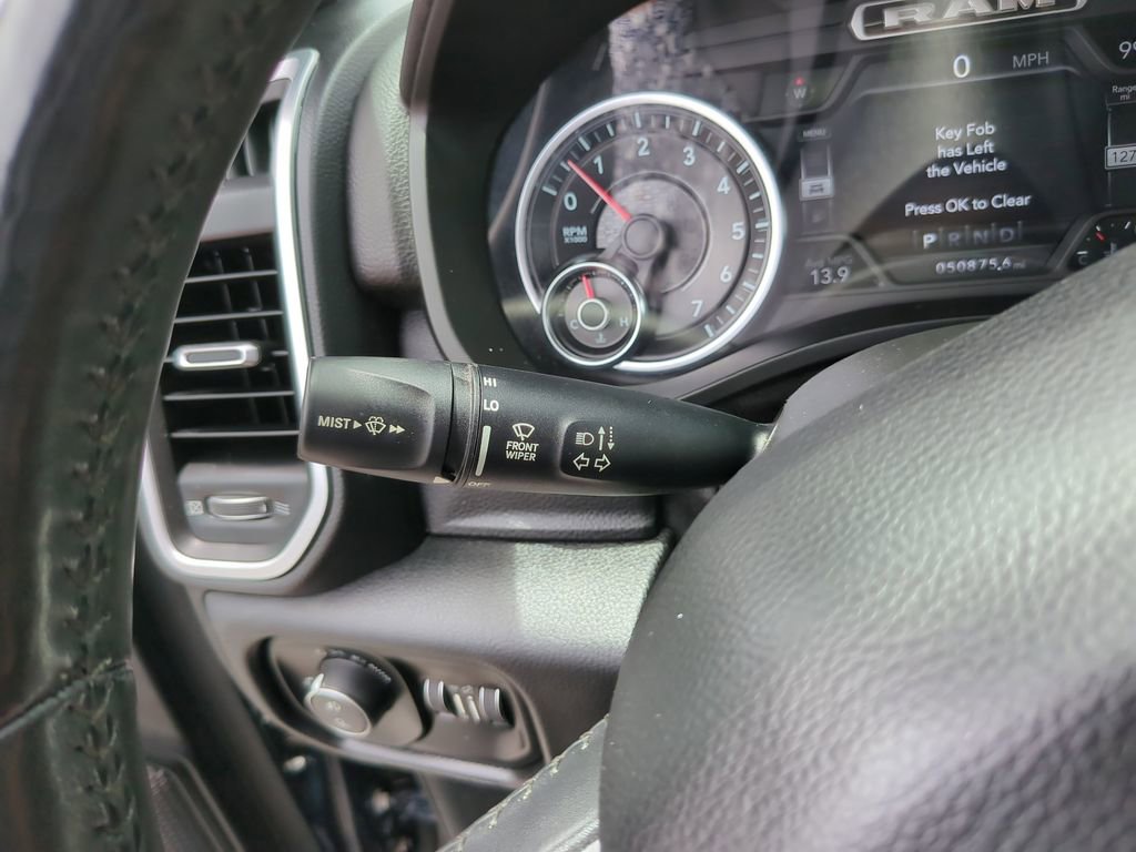 Used 2019 RAM 1500 Big Horn AWD/4WD image 32