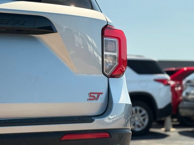 Certified 2020 Ford Explorer ST w/ ST Street Pack AWD/4WD image 42