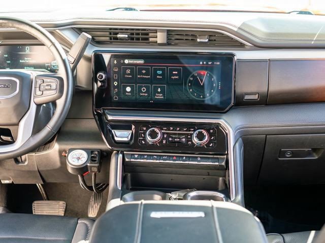 Used 2024 GMC Sierra 2500 Denali w/ Technology Package AWD/4WD image 33