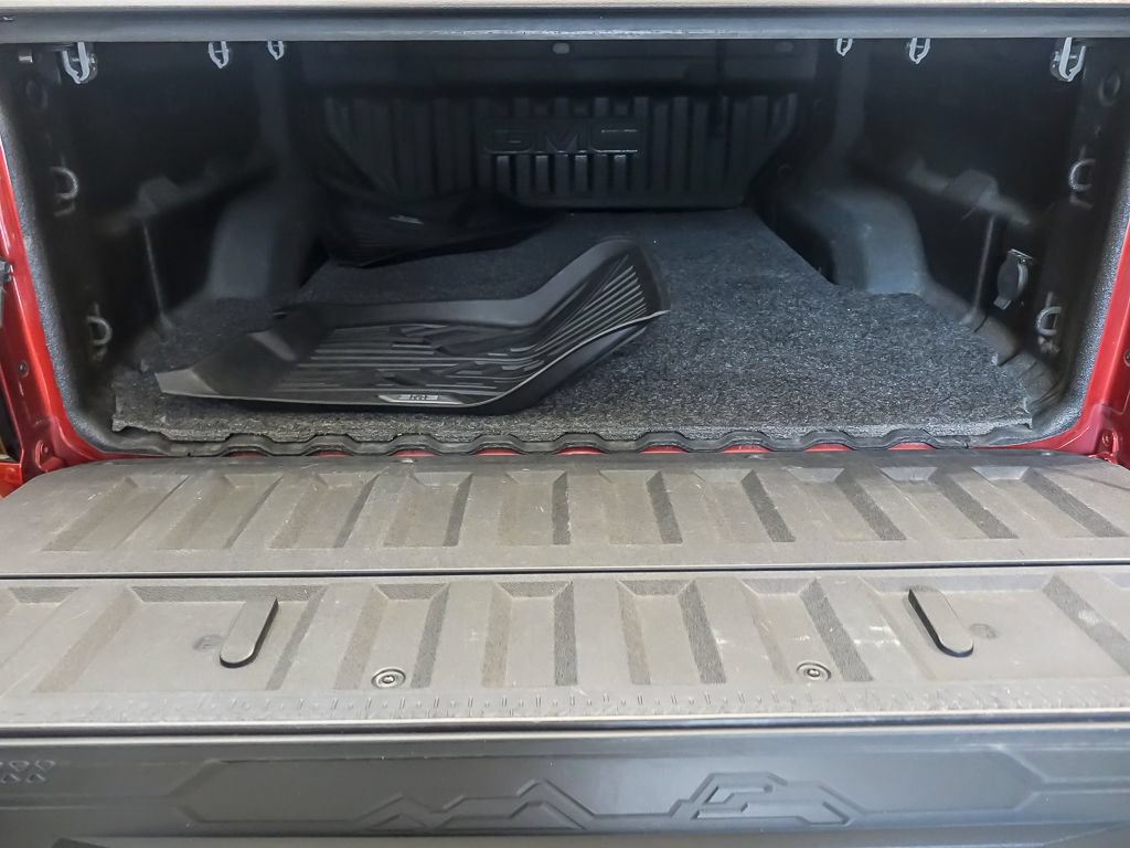Used 2023 GMC Canyon AT4 w/ AT4 Premium Package AWD/4WD image 25