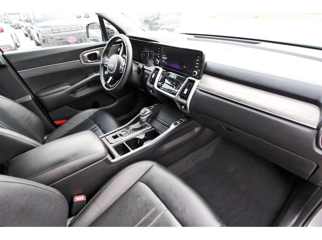 Used 2023 Kia Sorento X-Line EX AWD/4WD image 31