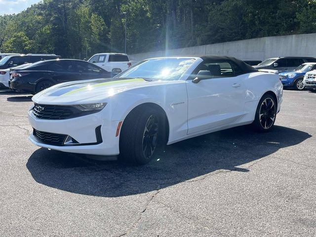 Used 2023 Chevrolet Camaro LT RWD image 8