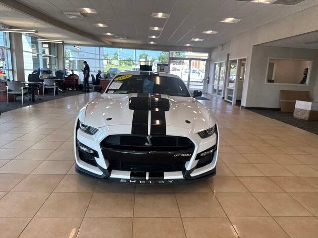 Certified 2021 Ford Mustang Shelby GT500 w/ Technology Package RWD image 2