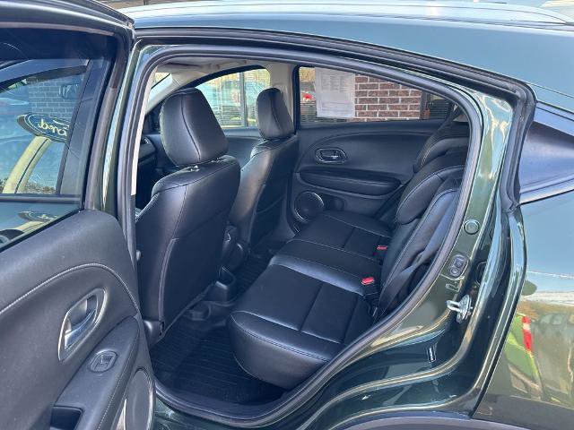 Used 2017 Honda HR-V EX-L image 10