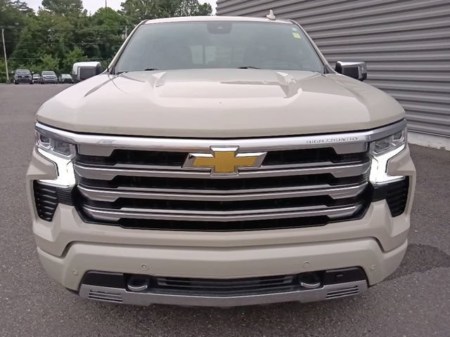 Used 2026 Chevrolet Silverado 1500 High Country w/ High Country Premium Package AWD/4WD image 8