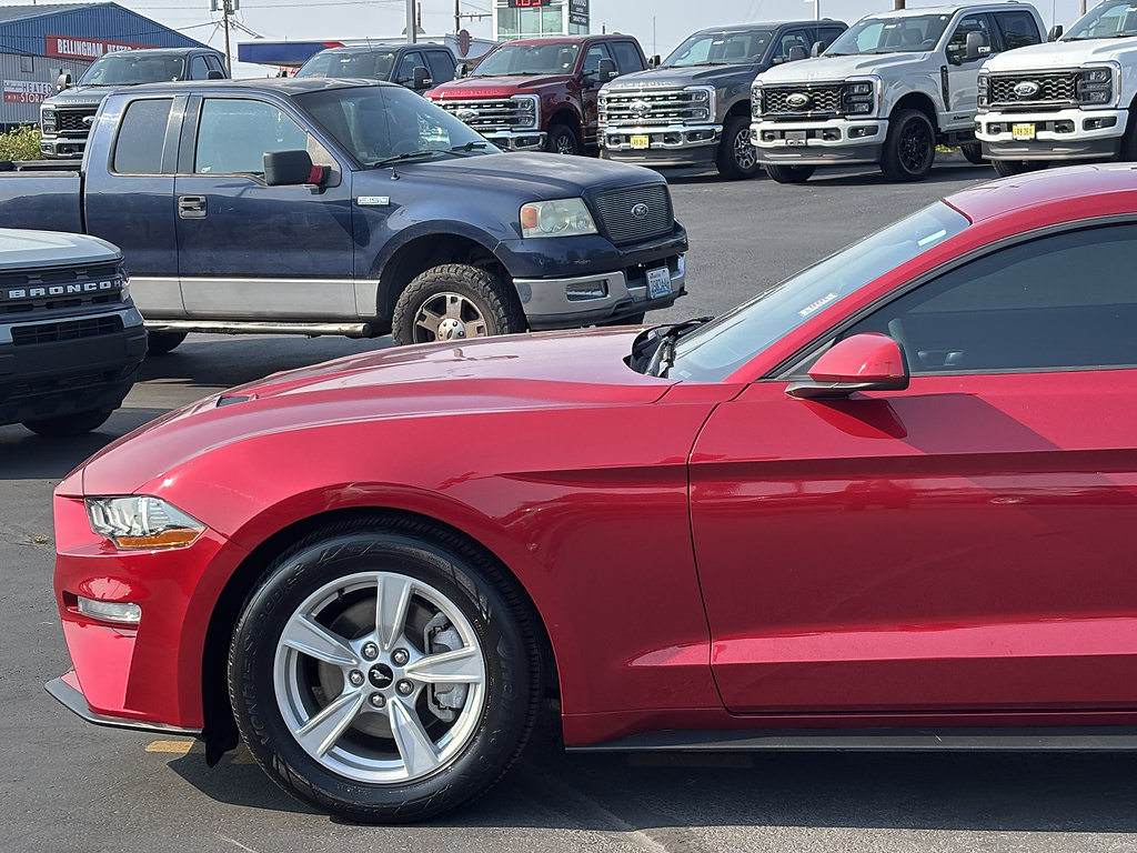 Certified 2022 Ford Mustang Coupe RWD image 10