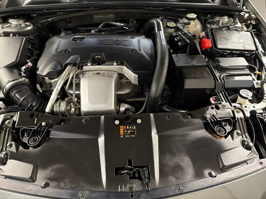 Used 2018 Buick Regal Essence w/ Driver Confidence Package #1 AWD/4WD image 36