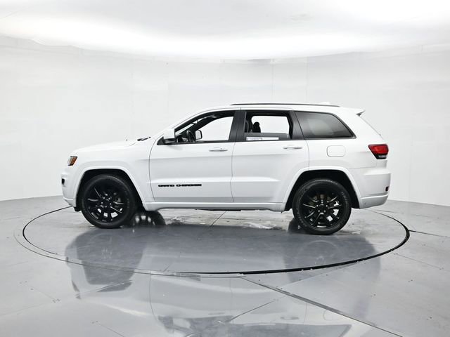 Used 2020 Jeep Grand Cherokee Altitude image 7