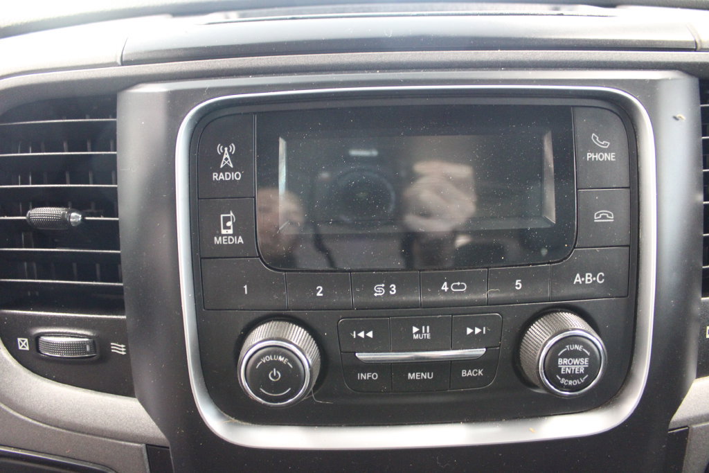 Used 2018 RAM 2500 Tradesman w/ Chrome Appearance Group AWD/4WD image 24