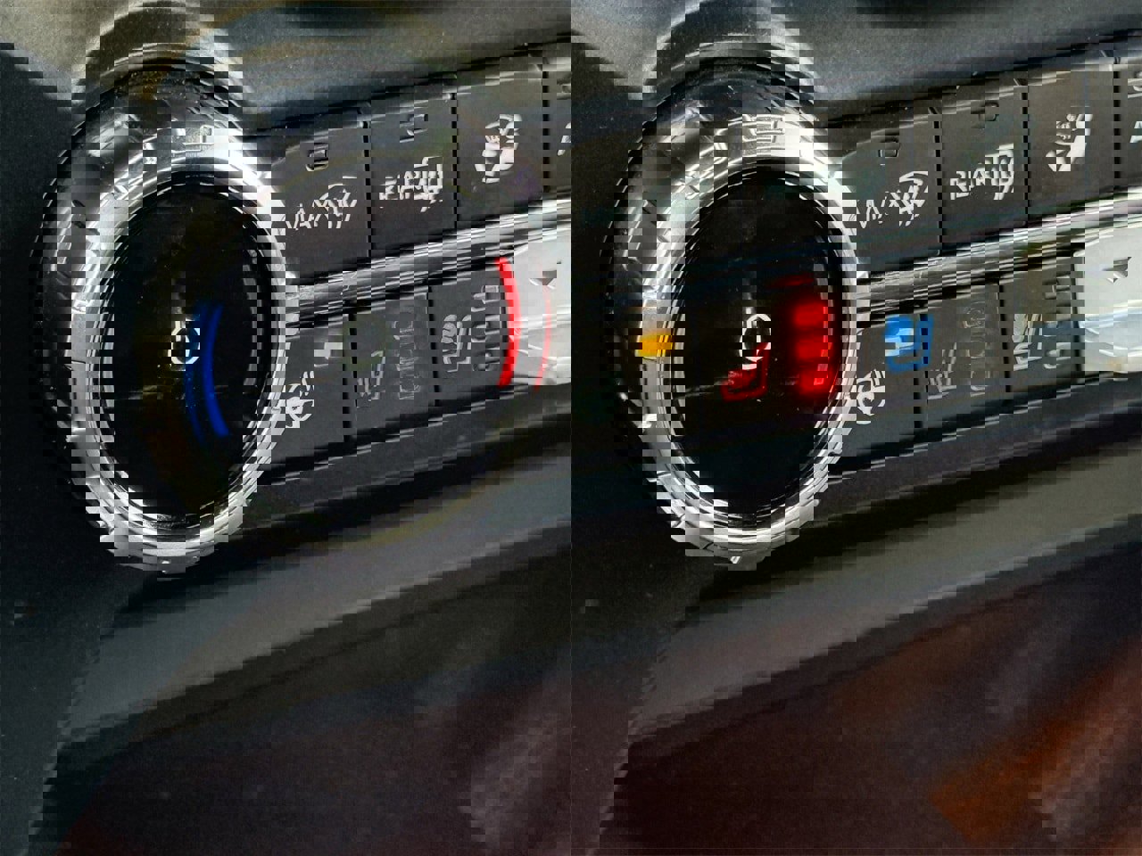 Certified 2025 Ford F150 King Ranch w/ FX4 Off-Road Package image 21