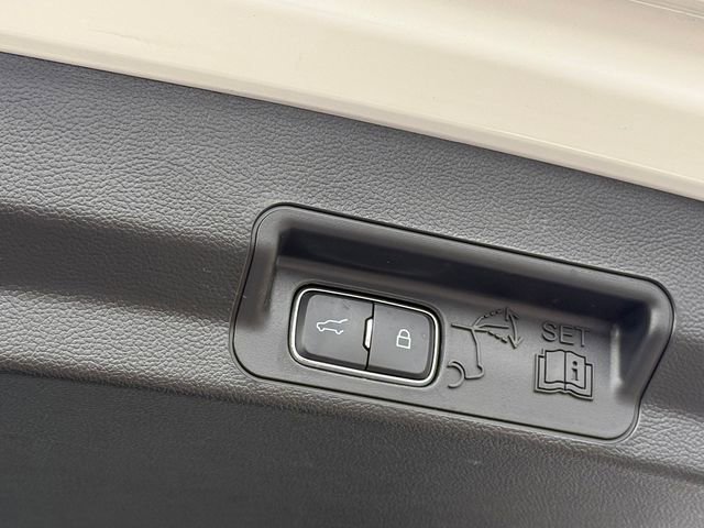 Certified 2024 Ford Explorer ST w/ Equipment Group 401A image 31