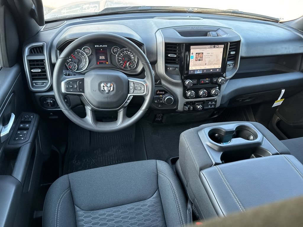 Used 2025 RAM 1500 Tradesman AWD/4WD image 6