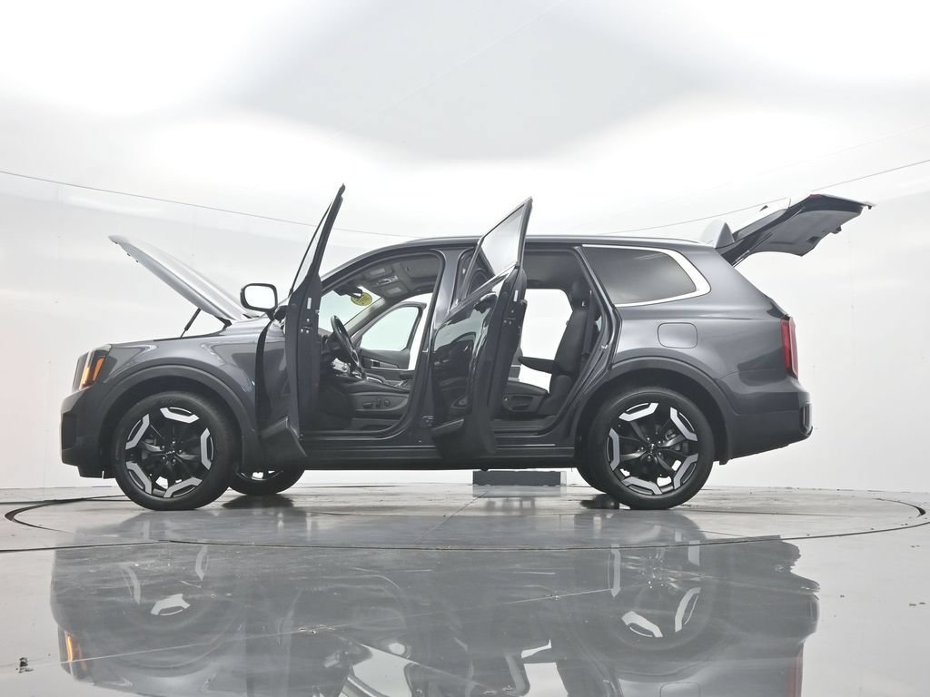 Used 2024 Kia Telluride S w/ S Sunroof Package FWD image 52