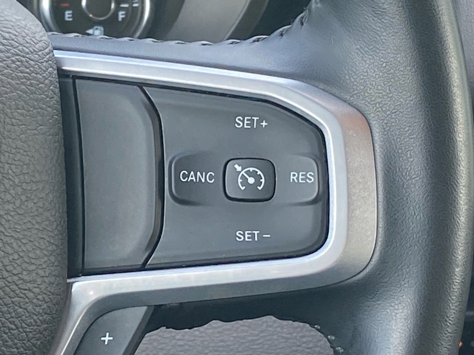 Used 2023 RAM 1500 Big Horn AWD/4WD image 11