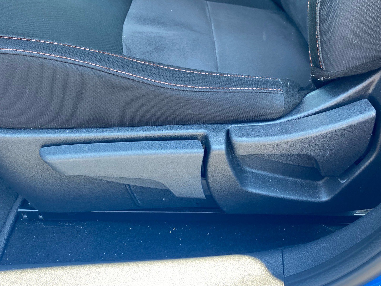 Used 2025 Nissan Sentra SR FWD image 14