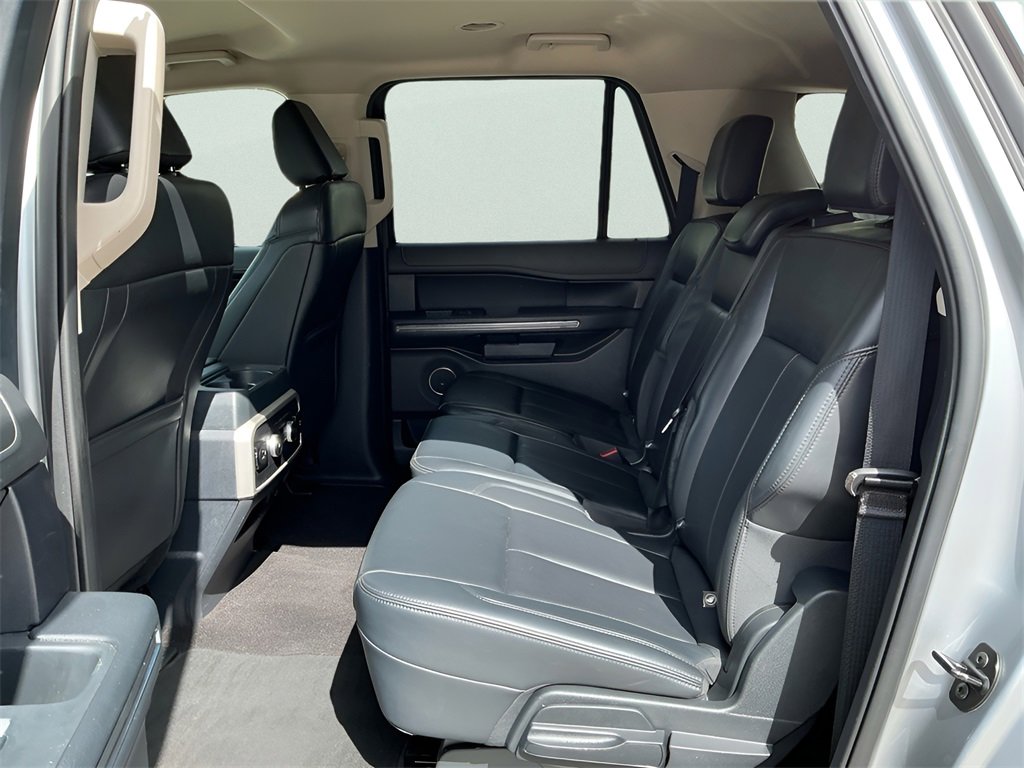 Certified 2023 Ford Expedition Max XLT image 31