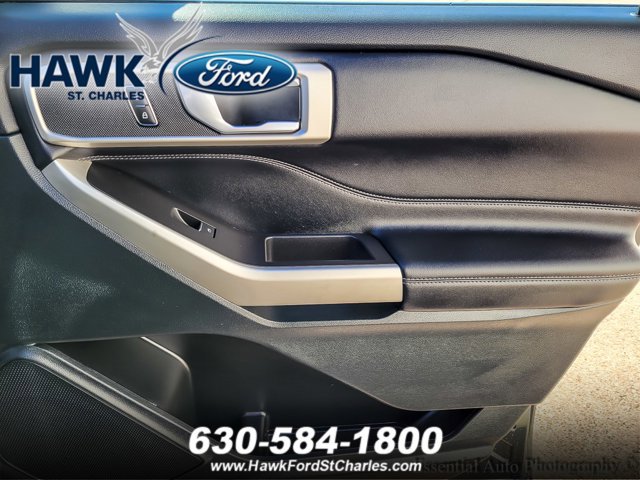 Certified 2023 Ford Explorer XLT w/ Equipment Group 202A image 22
