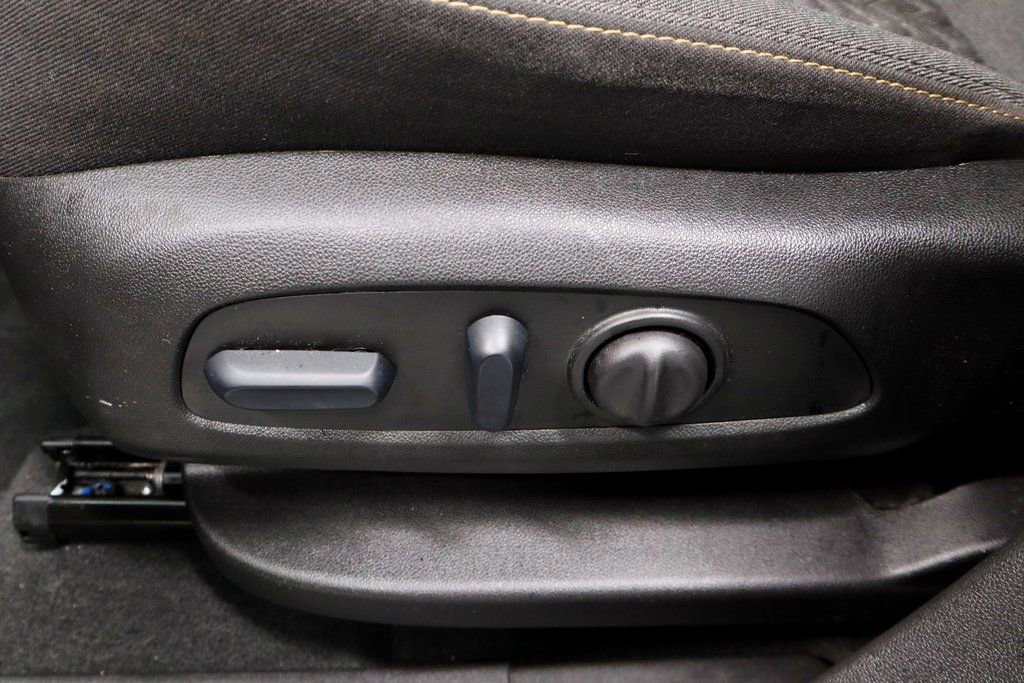 Used 2024 Chevrolet Equinox LT w/ LPO, Floor Liner Package image 24