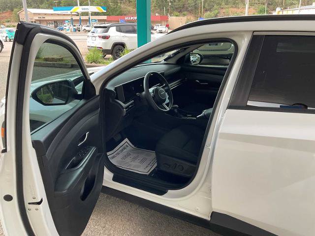Used 2025 Hyundai Tucson SEL AWD/4WD image 13