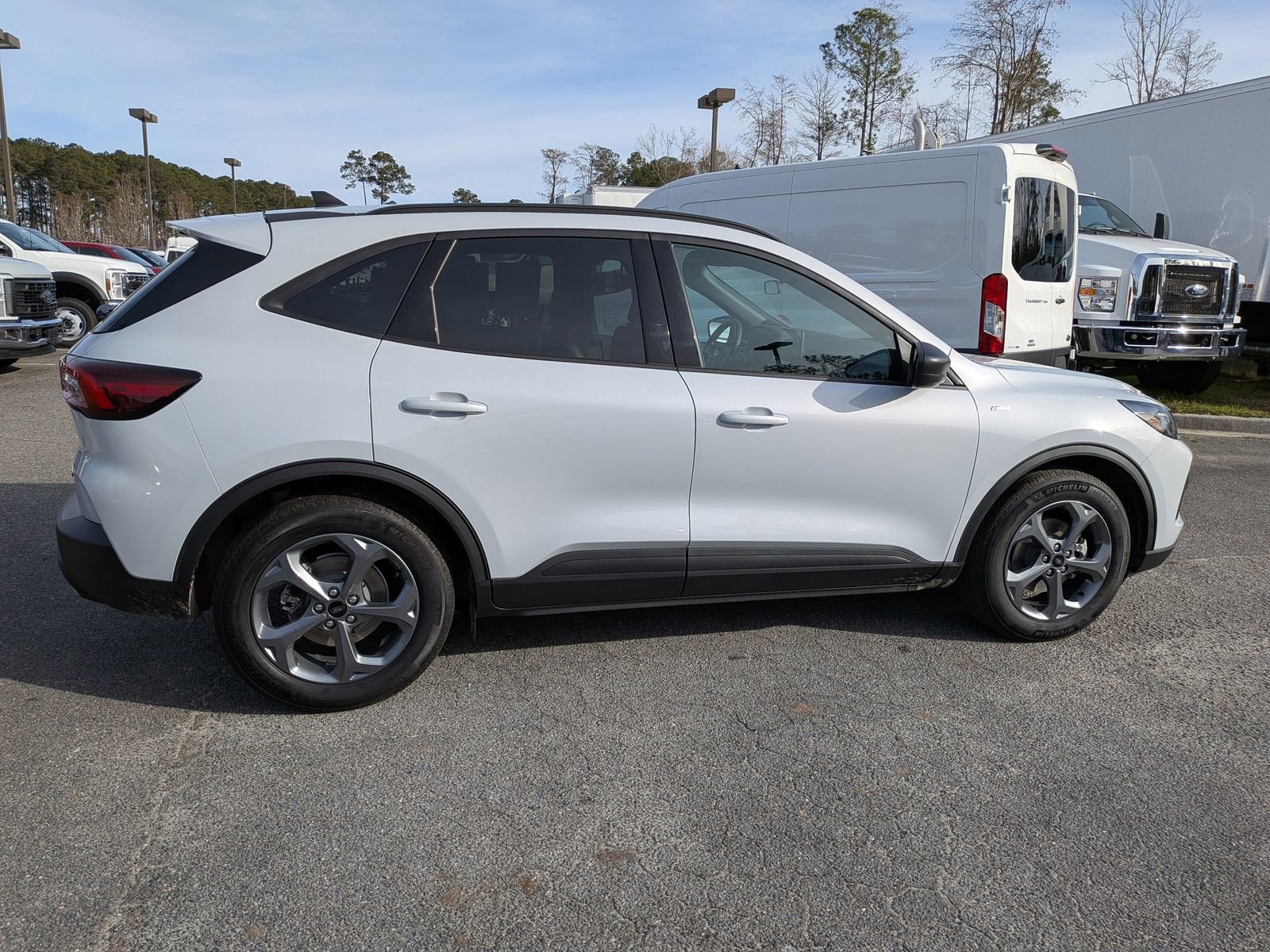 Certified 2025 Ford Escape ST-Line w/ Equipment Group 301A image 6