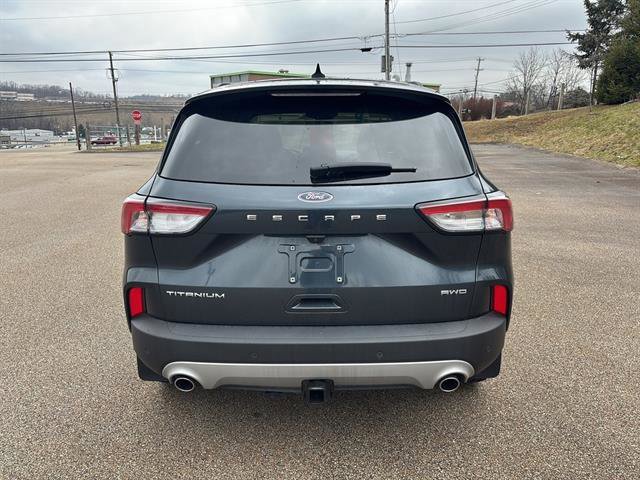 Certified 2022 Ford Escape Titanium w/ Class II Trailer Tow Package image 4
