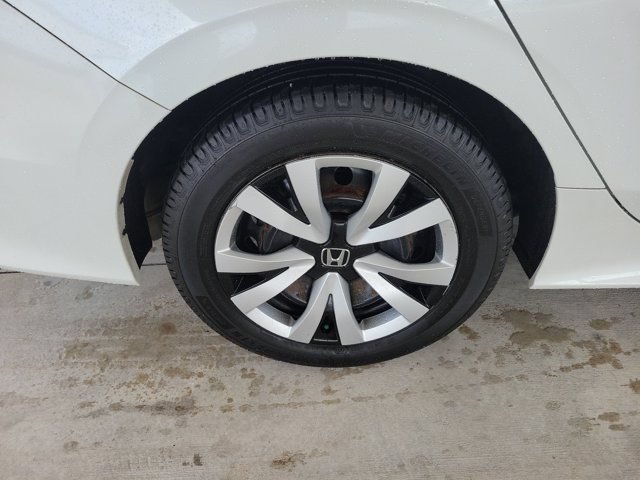 Used 2022 Honda Civic LX image 8