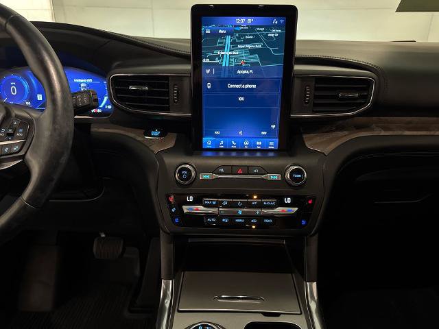 Certified 2020 Ford Explorer Platinum w/ Premium Technology Package AWD/4WD image 25
