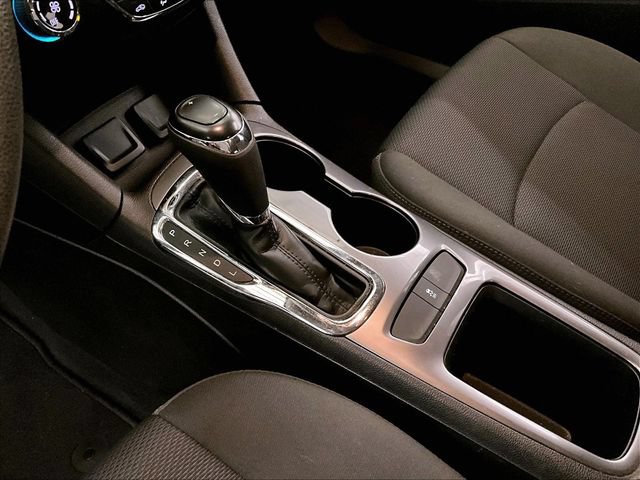 Used 2018 Chevrolet Cruze LT FWD image 16